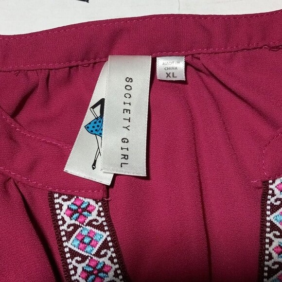 Society Girl X-Large Embroidered Tunic Blouse-Wine- 3/4 Roll Tab-Geometric- - Picture 4 of 6